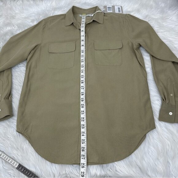 Everlane Women's NWT Covert Green The Washable Silk Relaxed Designer Shirt 2/C42 - Picture 12 of 12